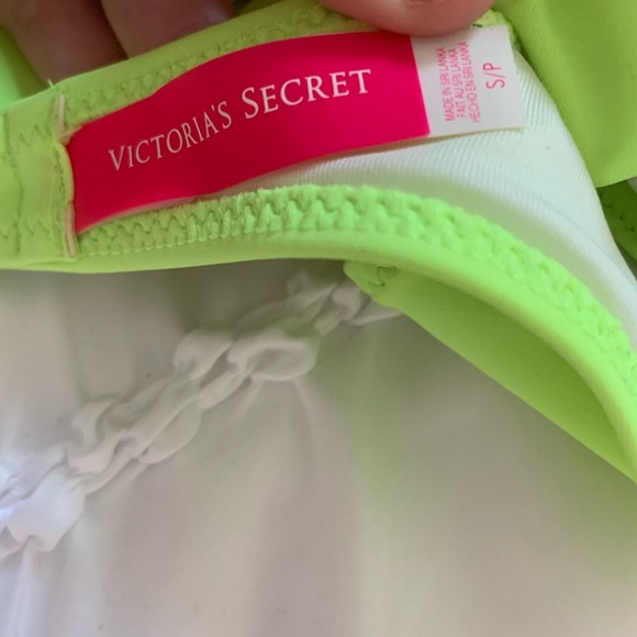 Victoria’s Secret | Neon Green Bandeau Bikini Top - Picture 6 of 8